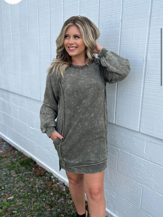 Olive Pocket Sweatshirt
