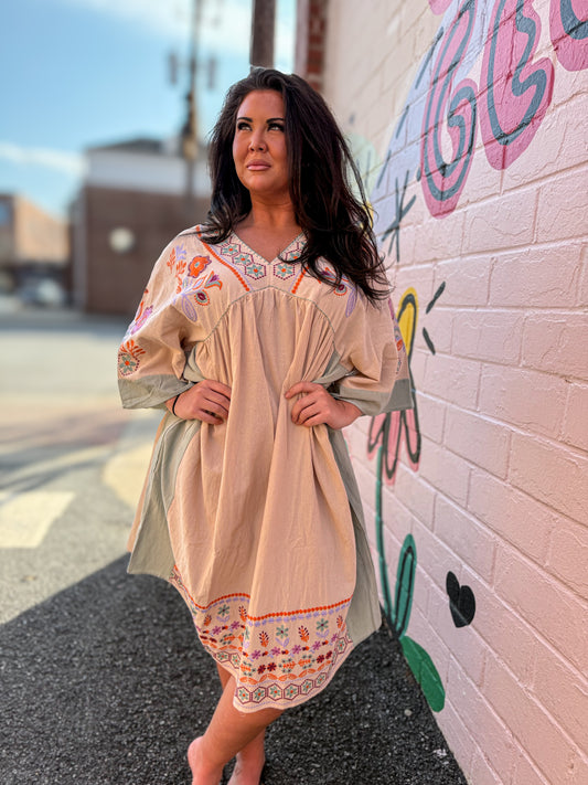 Embr Cream Detail Dress