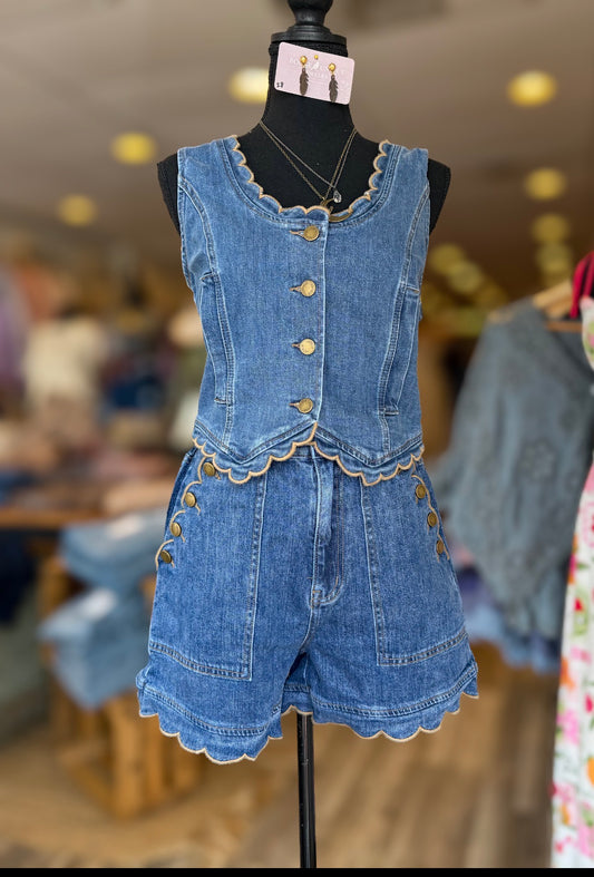 Drift Blue Scallop Vest