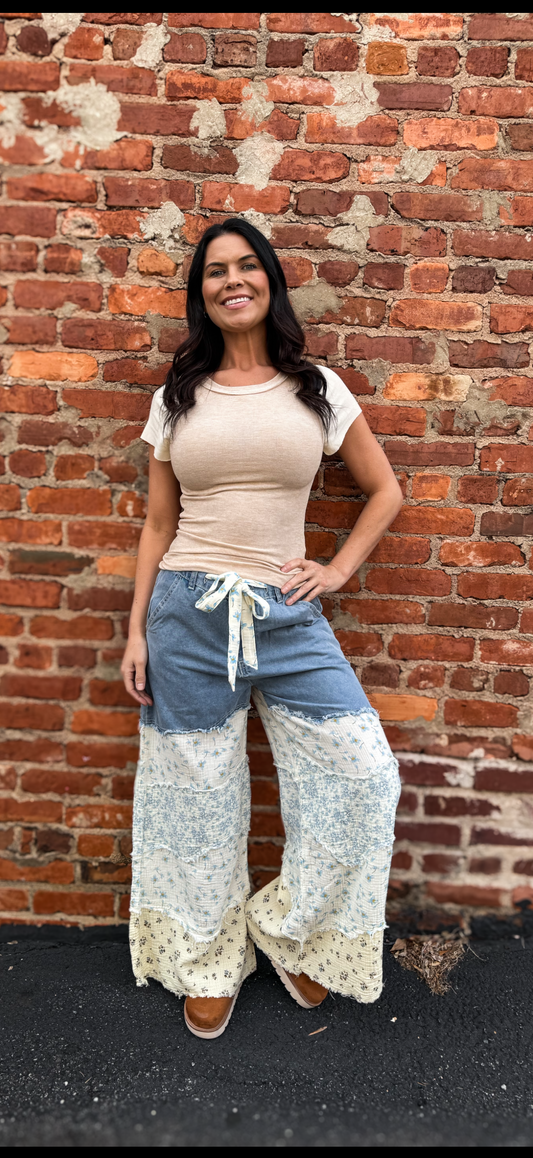 Almond/Cream Fitted Top